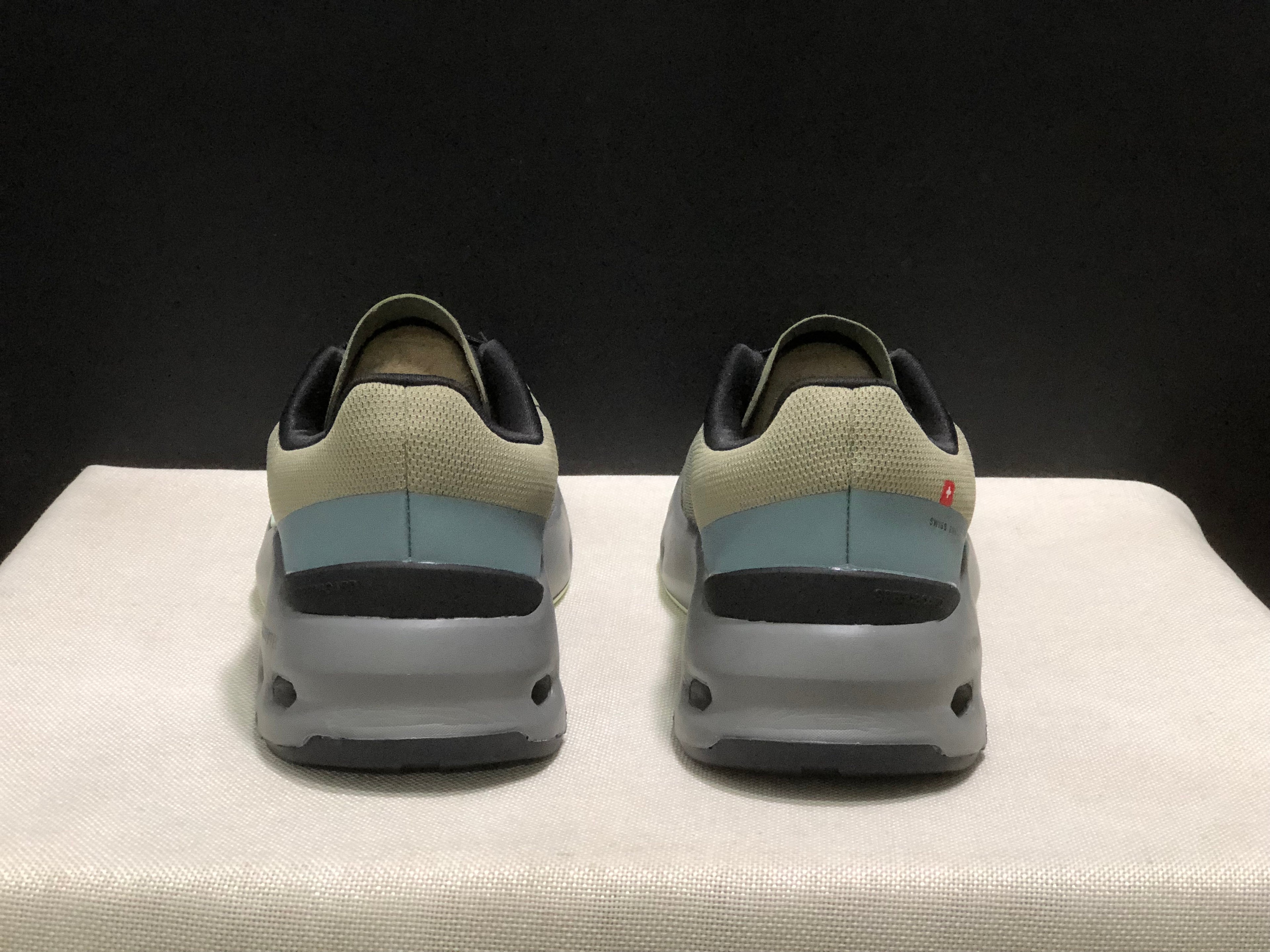 On Running Cloudpulse Comfortable Running Shoes Grove/Lime Green