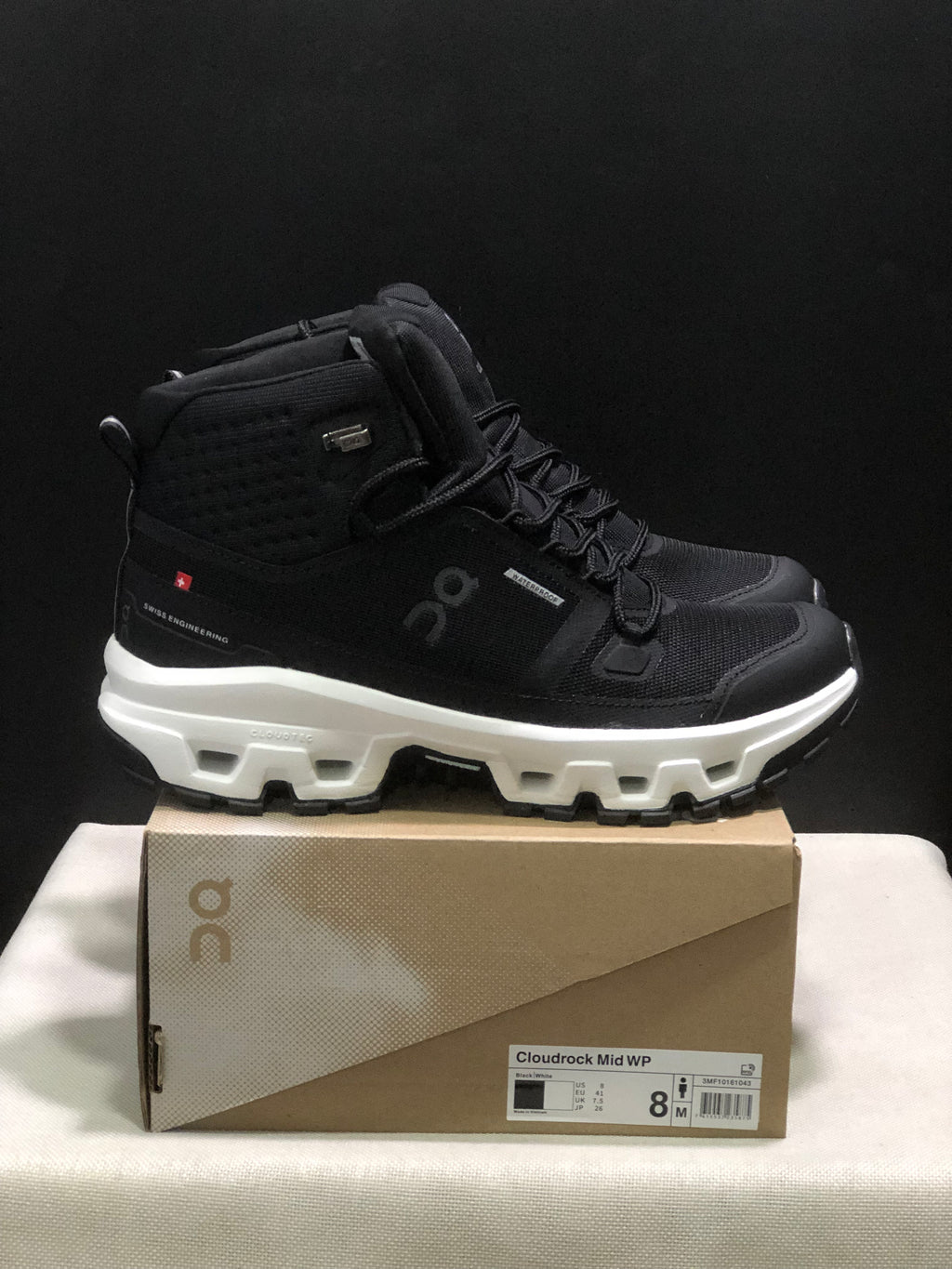 On Running Cloudrock Mid WP High-Top Hiking Shoes Black/White