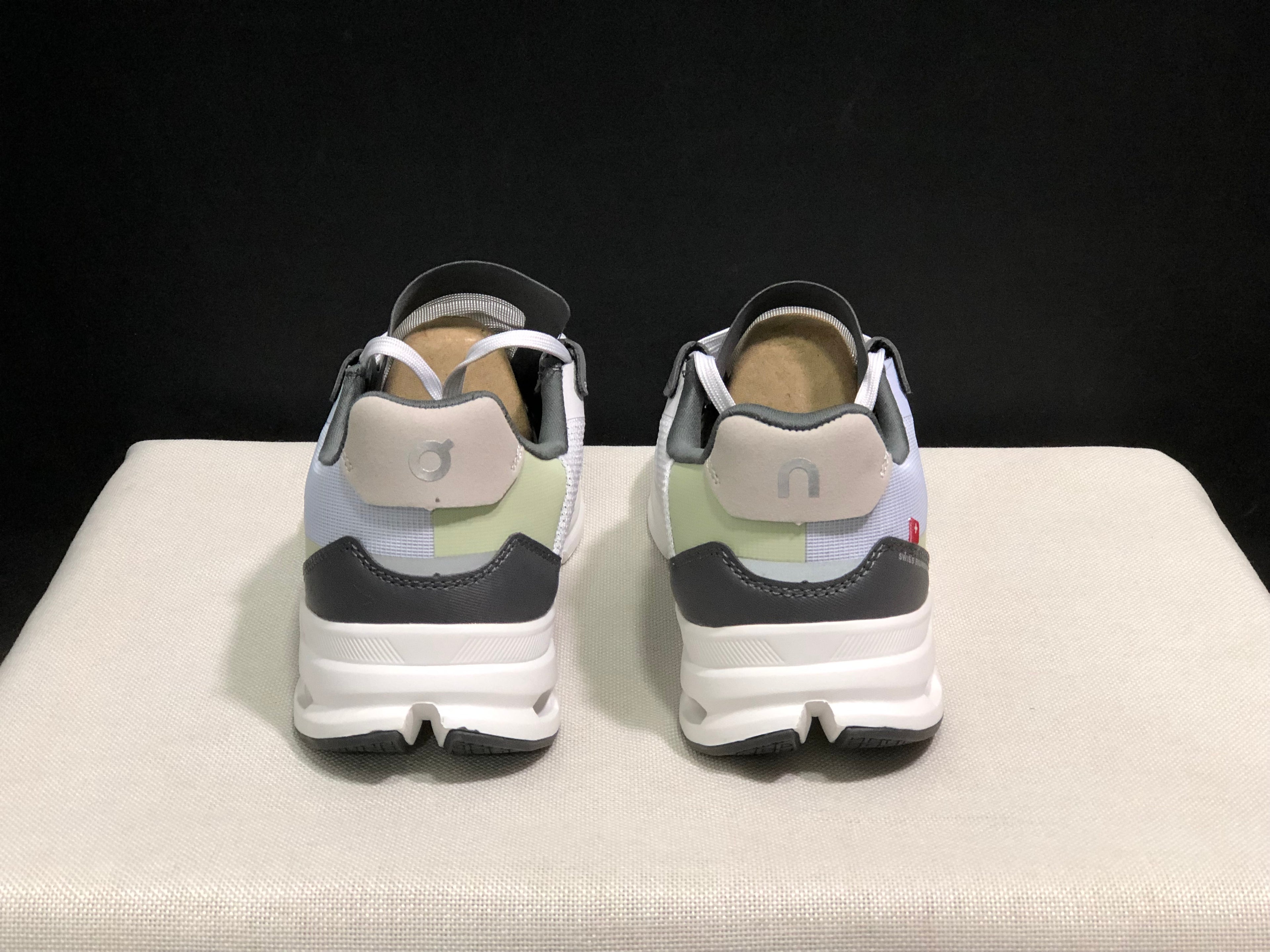 On Running Cloudrift Comfortable And Versatile Sports Casual Shoes Frost/Heather