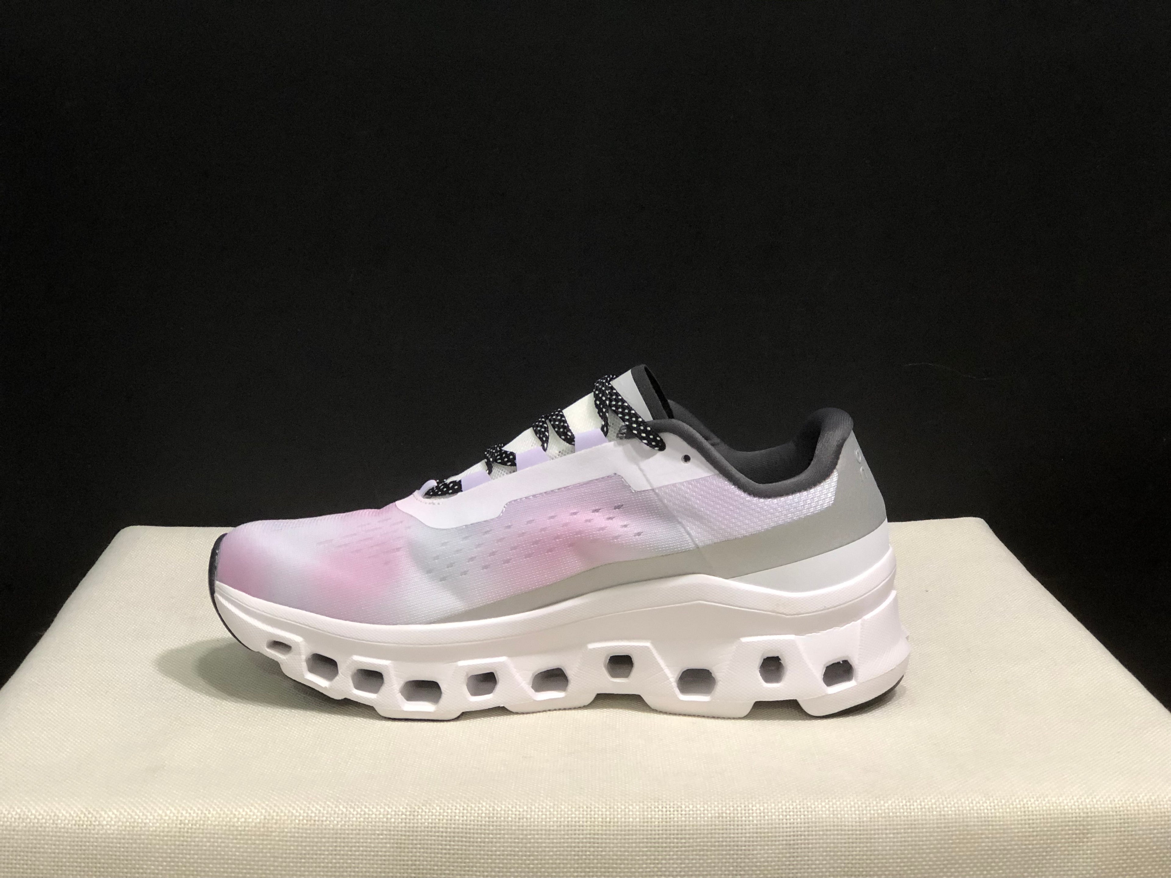 On Running Cloudmonster Anti-Slip Running Shoes Pinkish Purple/White