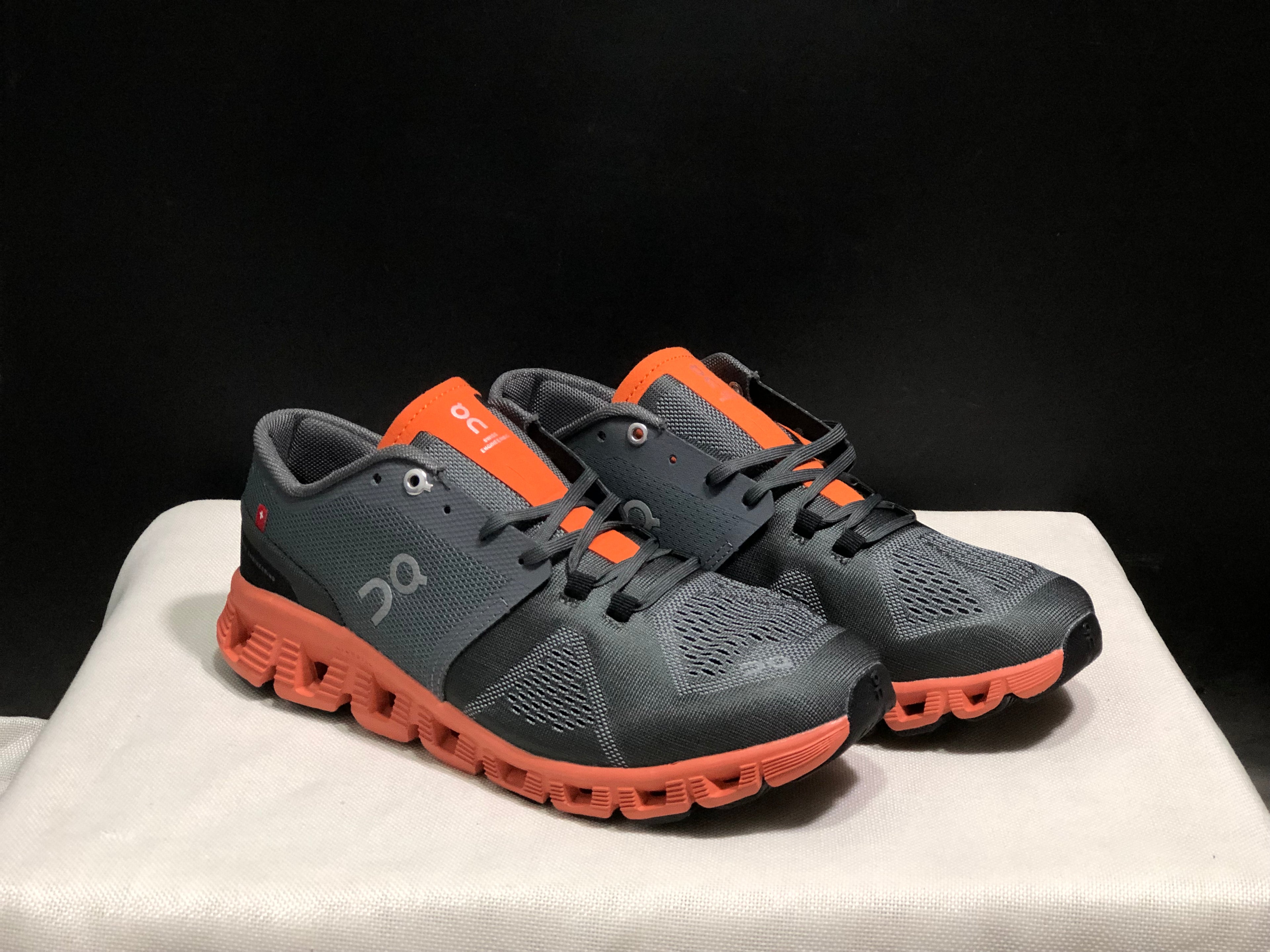 On Running Cloud X Lightweight Running Shoes Lime/Rust Red