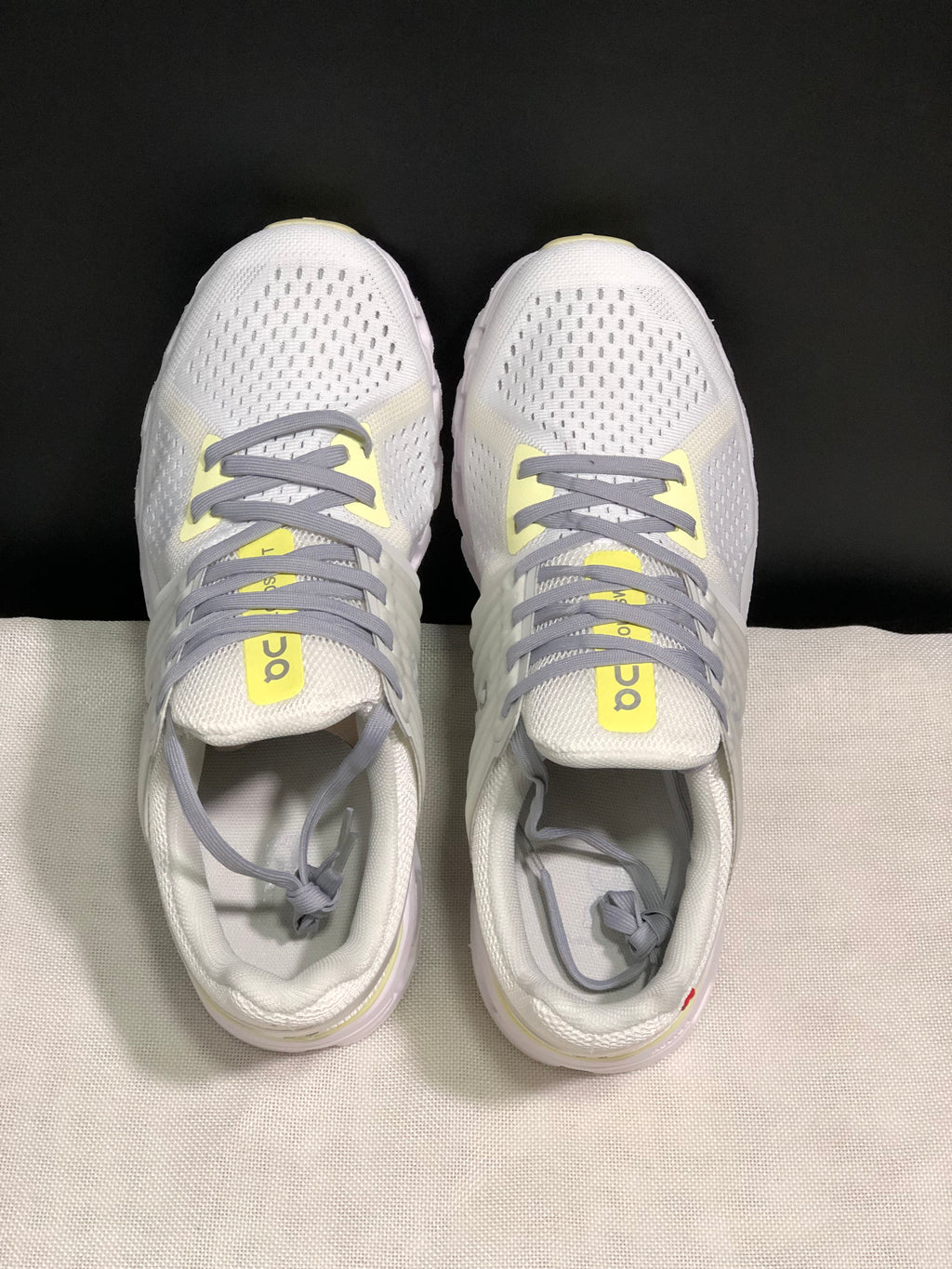 On Running Cloudswift Cushioning Running Shoes Ivory White/Milky Yellow