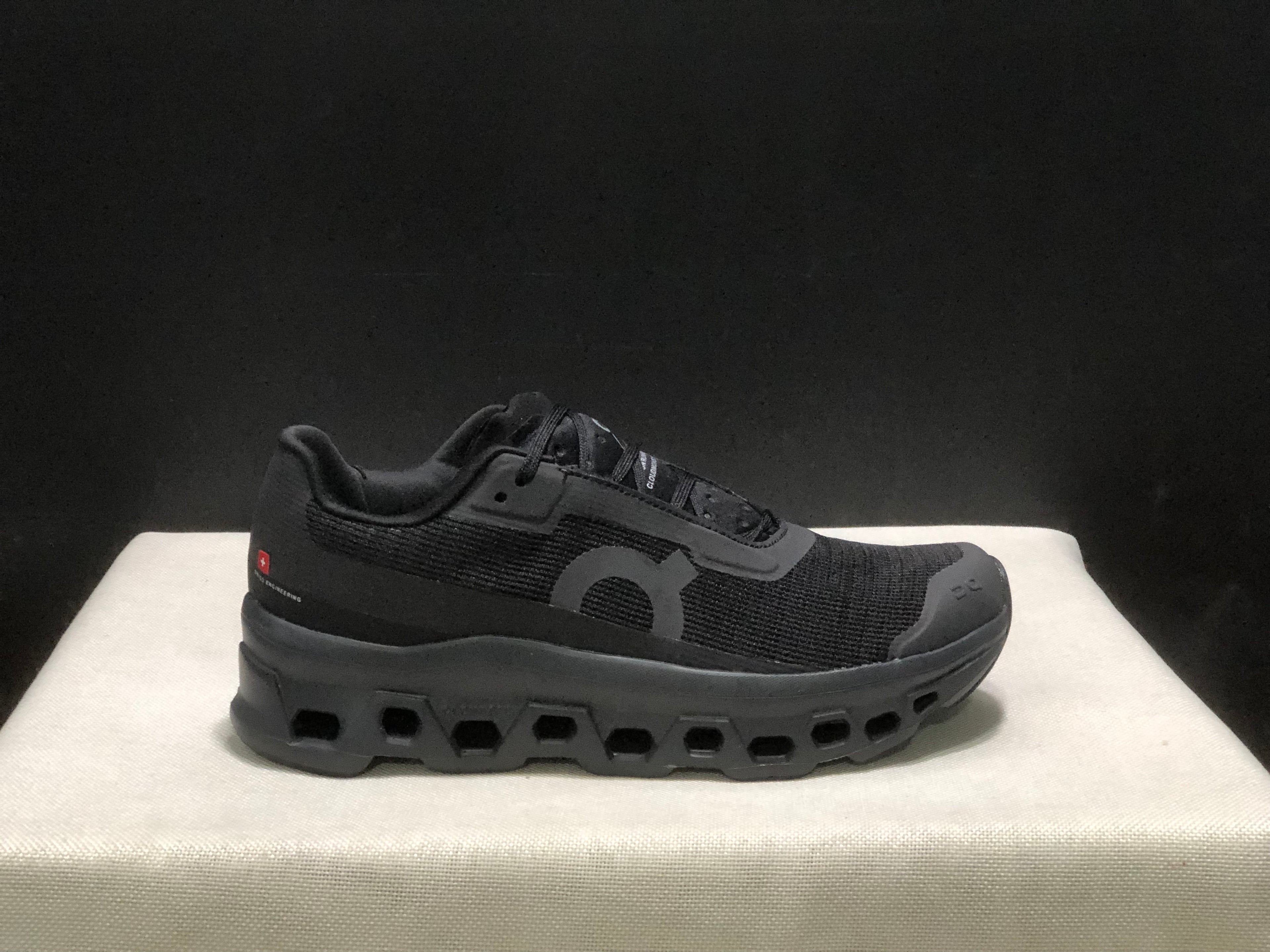 On Running Cloudmonster Void 1 M Casual Running Shoes All Black