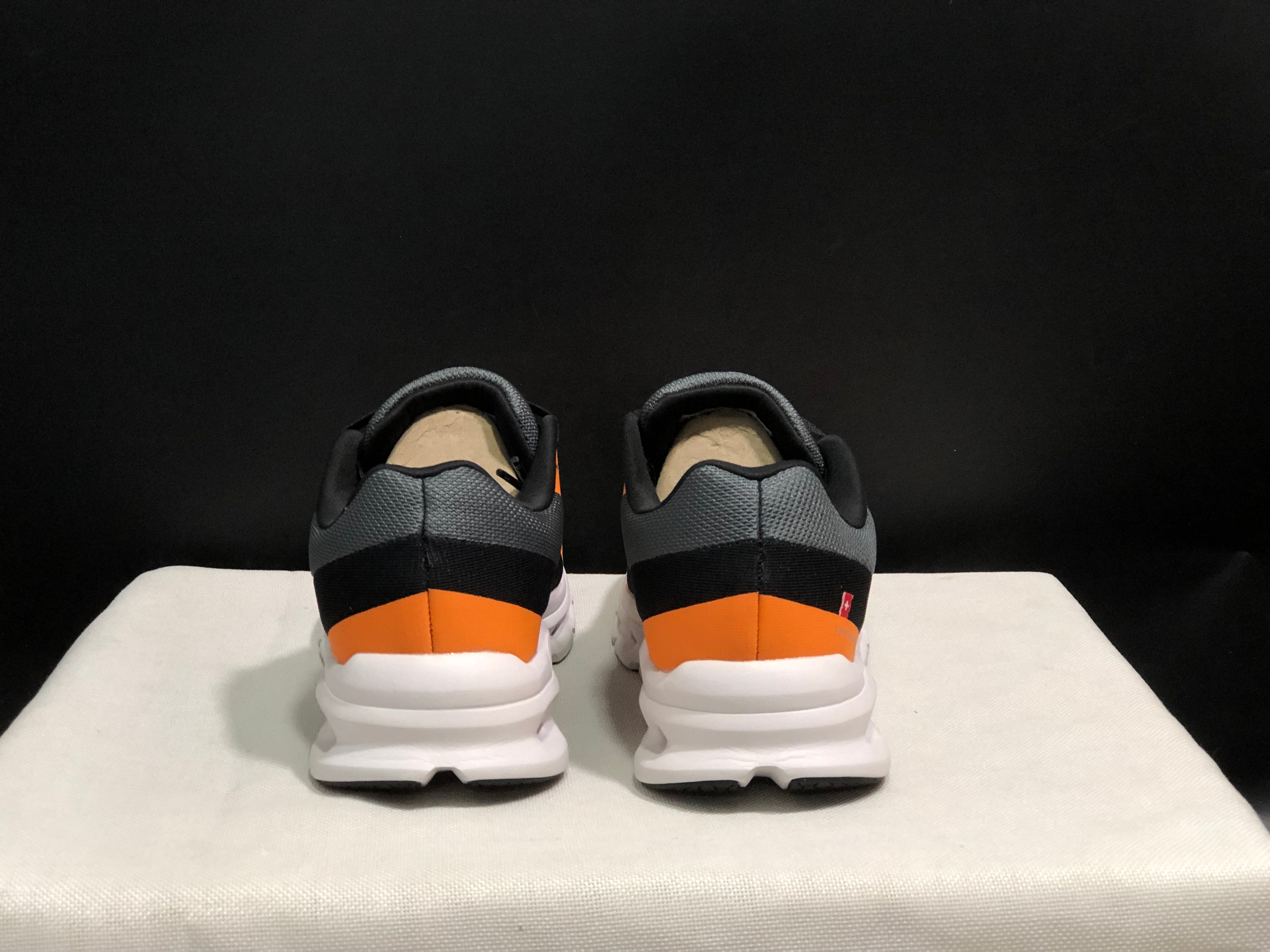 On Running Cloudrunner Anti-Slip Sports Running Shoes Grey/Orange
