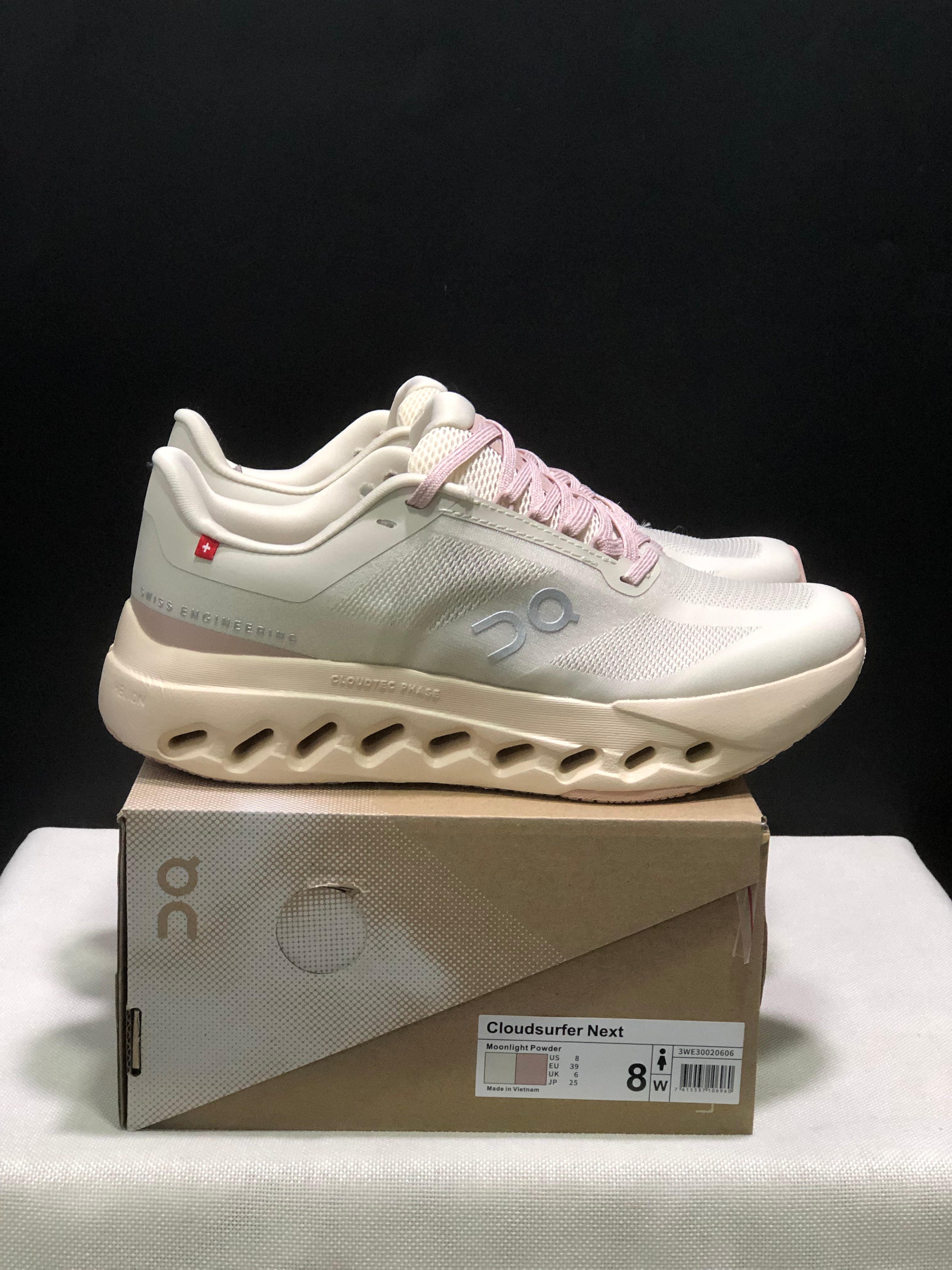 On Running Cloudsurfer Next Casual Running Shoes Moonlight/Powder