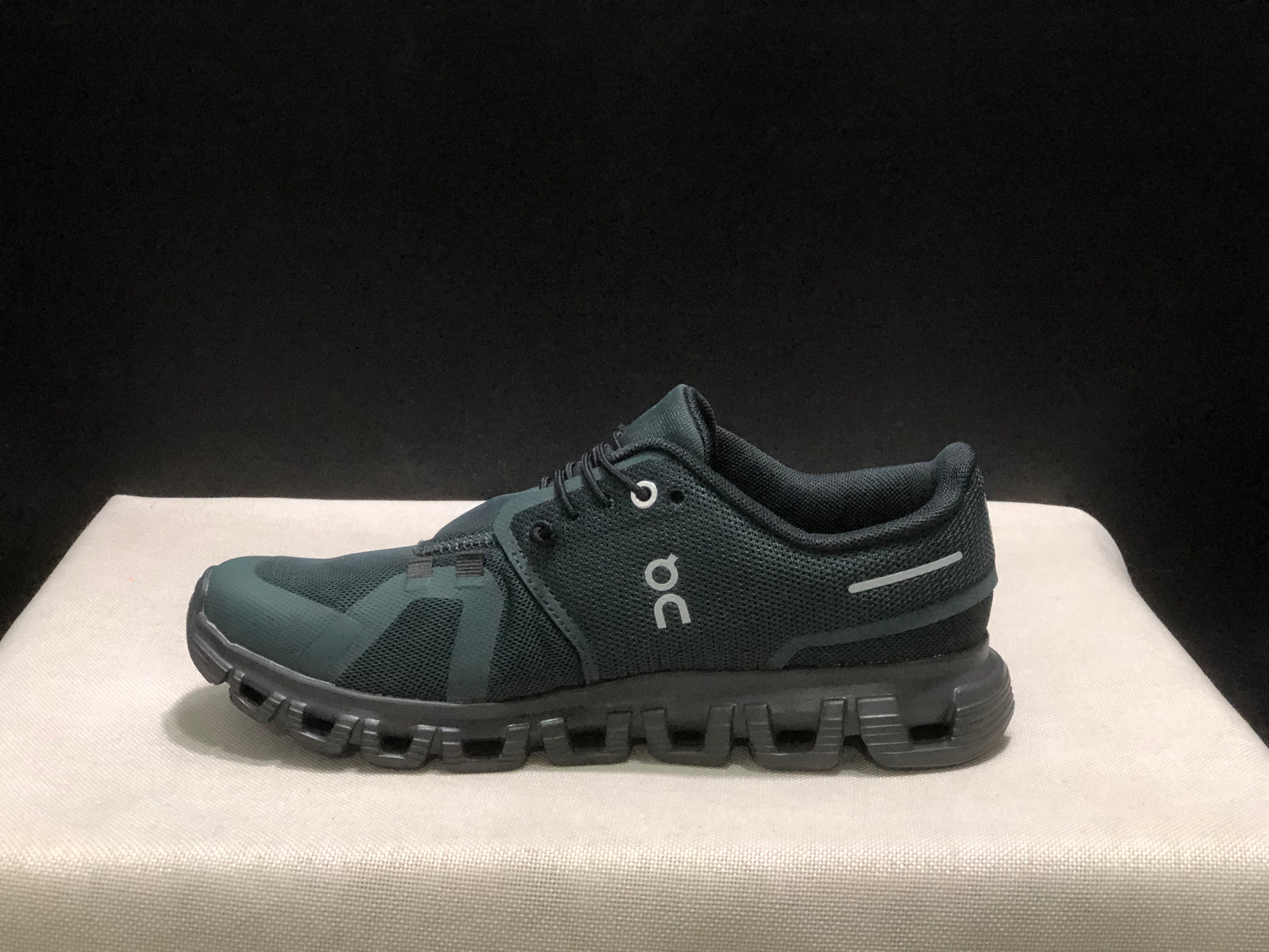 On Running Cloud 6 Casual Life Shoes Dark Green