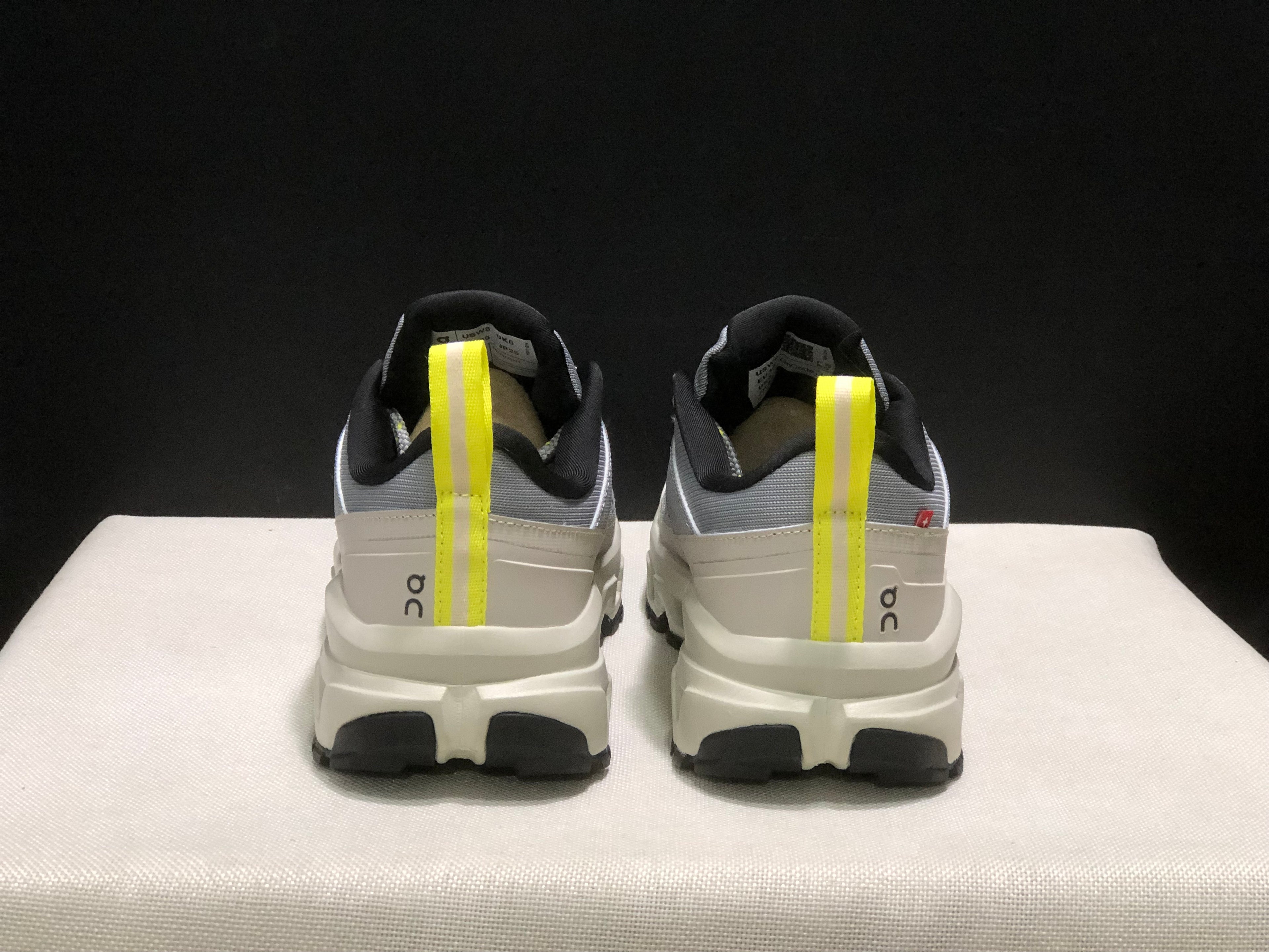On Running Cloudrock Low WP Hiking Outdoor Shoes Light Grey