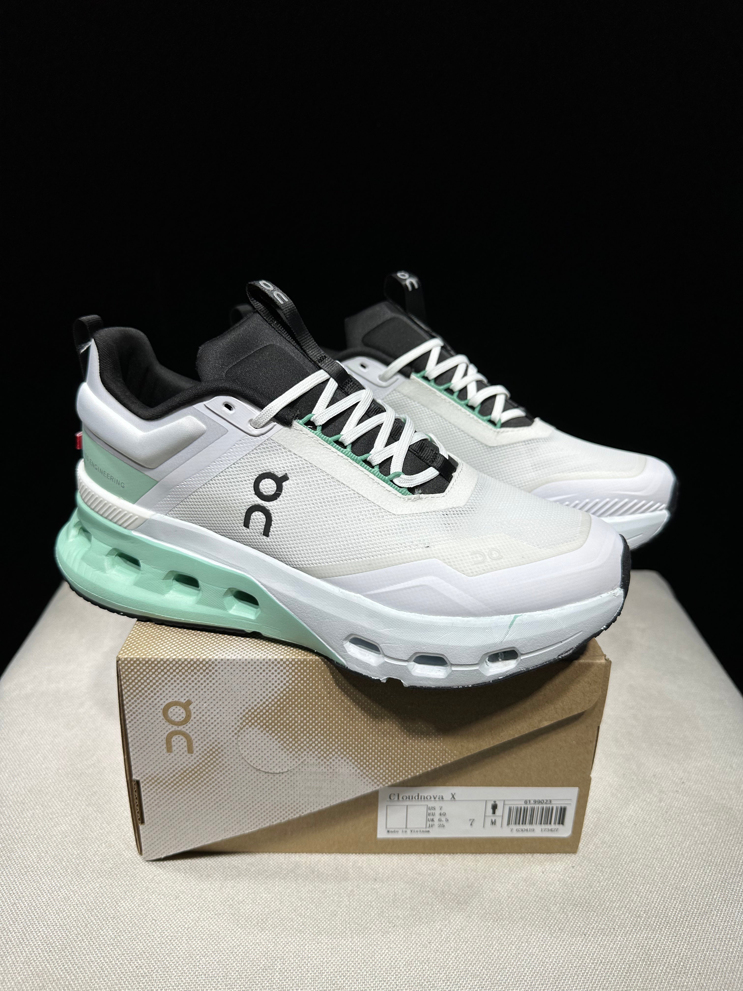 On Running Cloudnova X Comfortable Anti-Slip Running Shoes White/Tiffany Blue