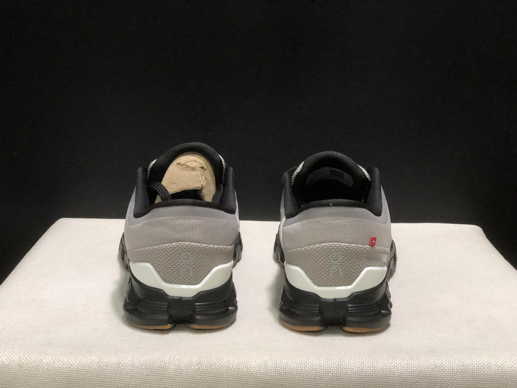 On Running Cloud X4 Comfortable Running Shoes Fog/Black
