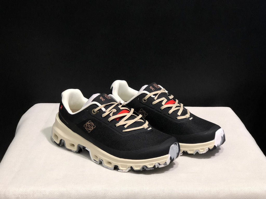 LOEWE x On Running Cloudventrure Fashion Sports Shoes Collaboration Edition Black/Ivory