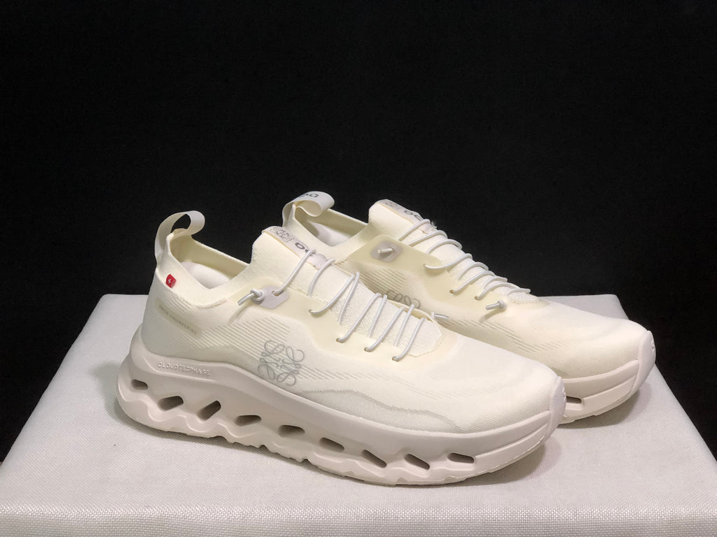 LOEWE x On Running Cloudtilt Running Shoes Co-Signed Edition Beige