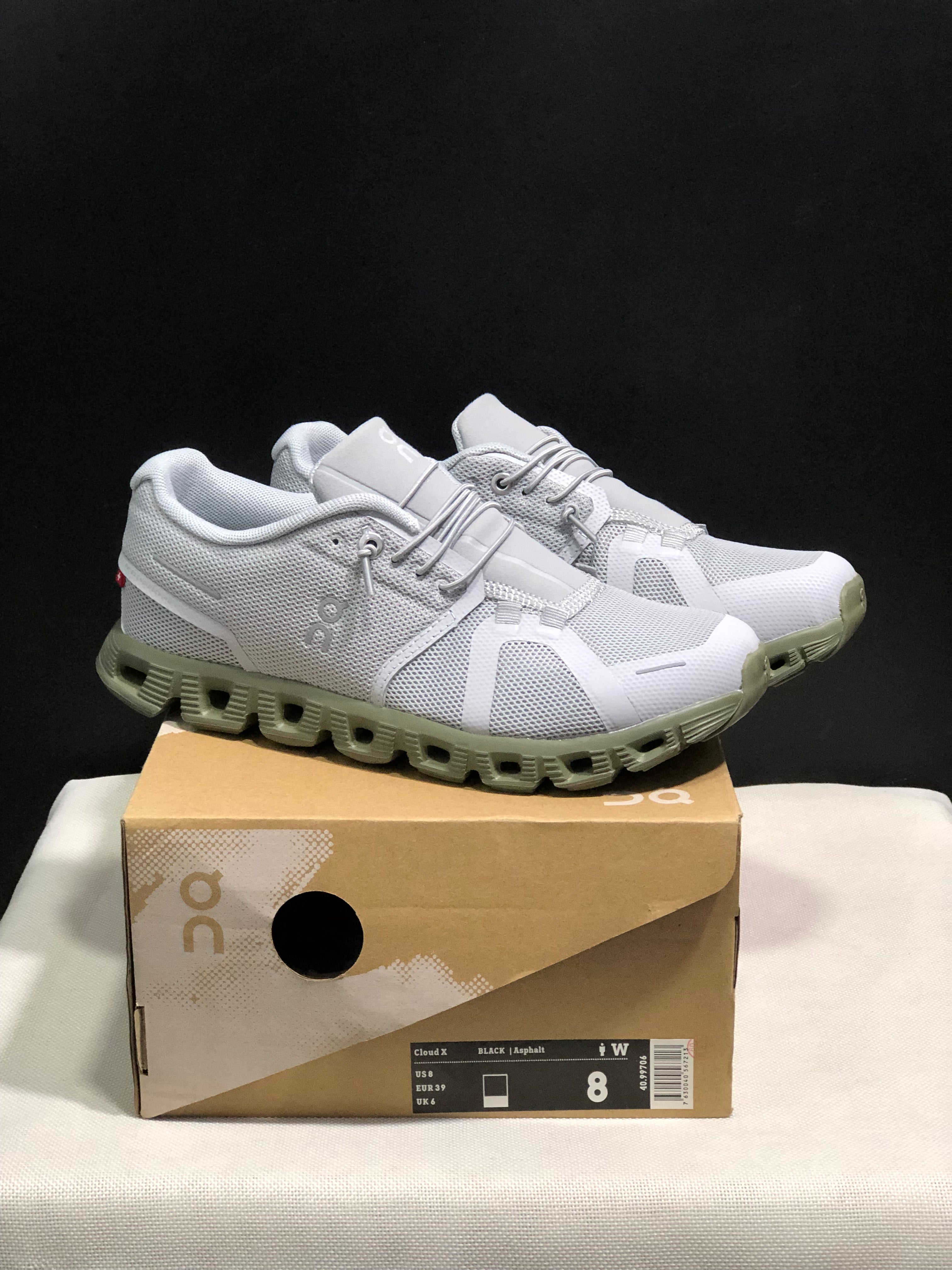 On Running Cloudstratus Breathable Support Running Shoes Light Grey/Green