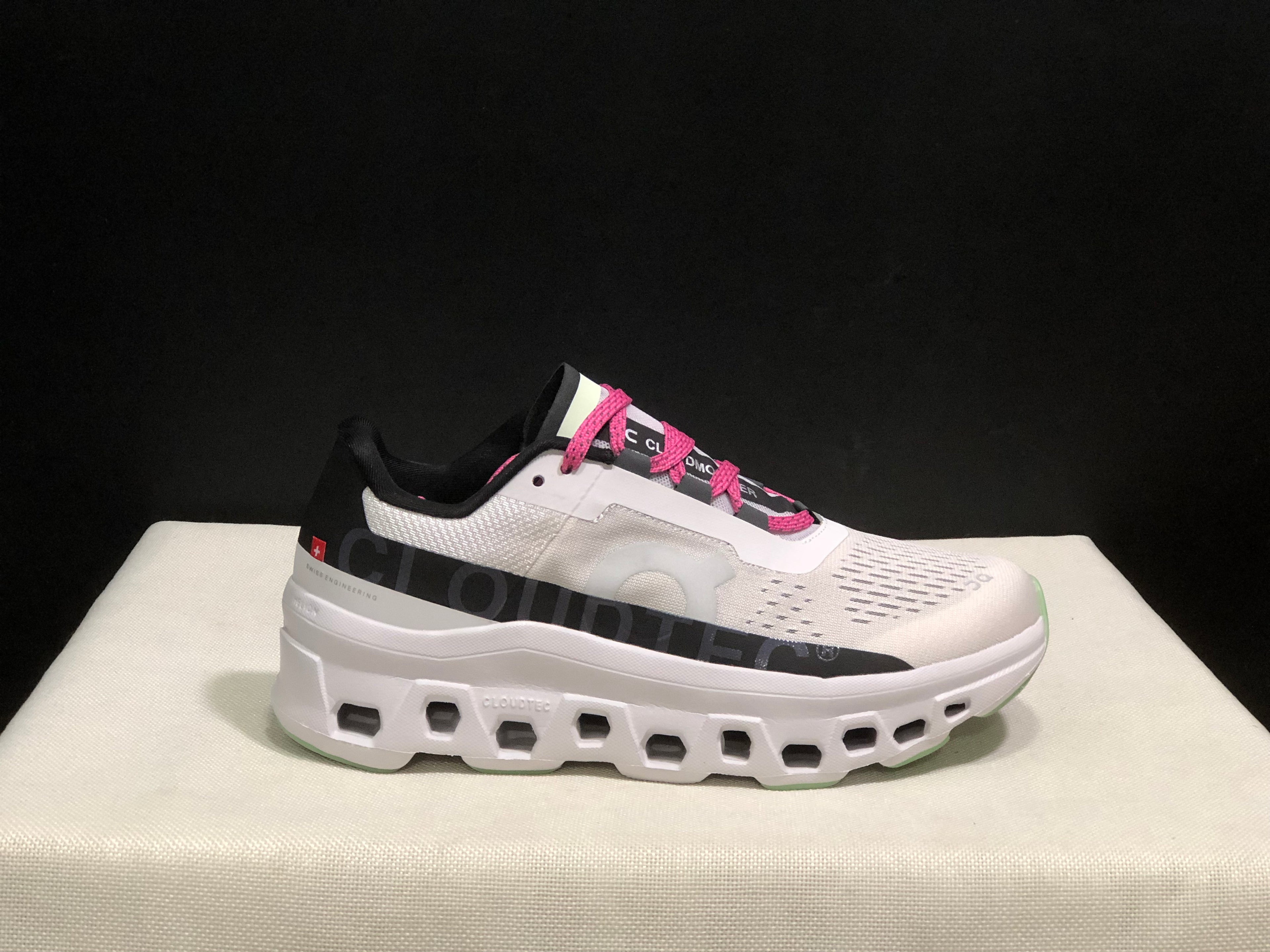 On Running Cloudmonster Anti-Slip Running Shoes Frost/Black