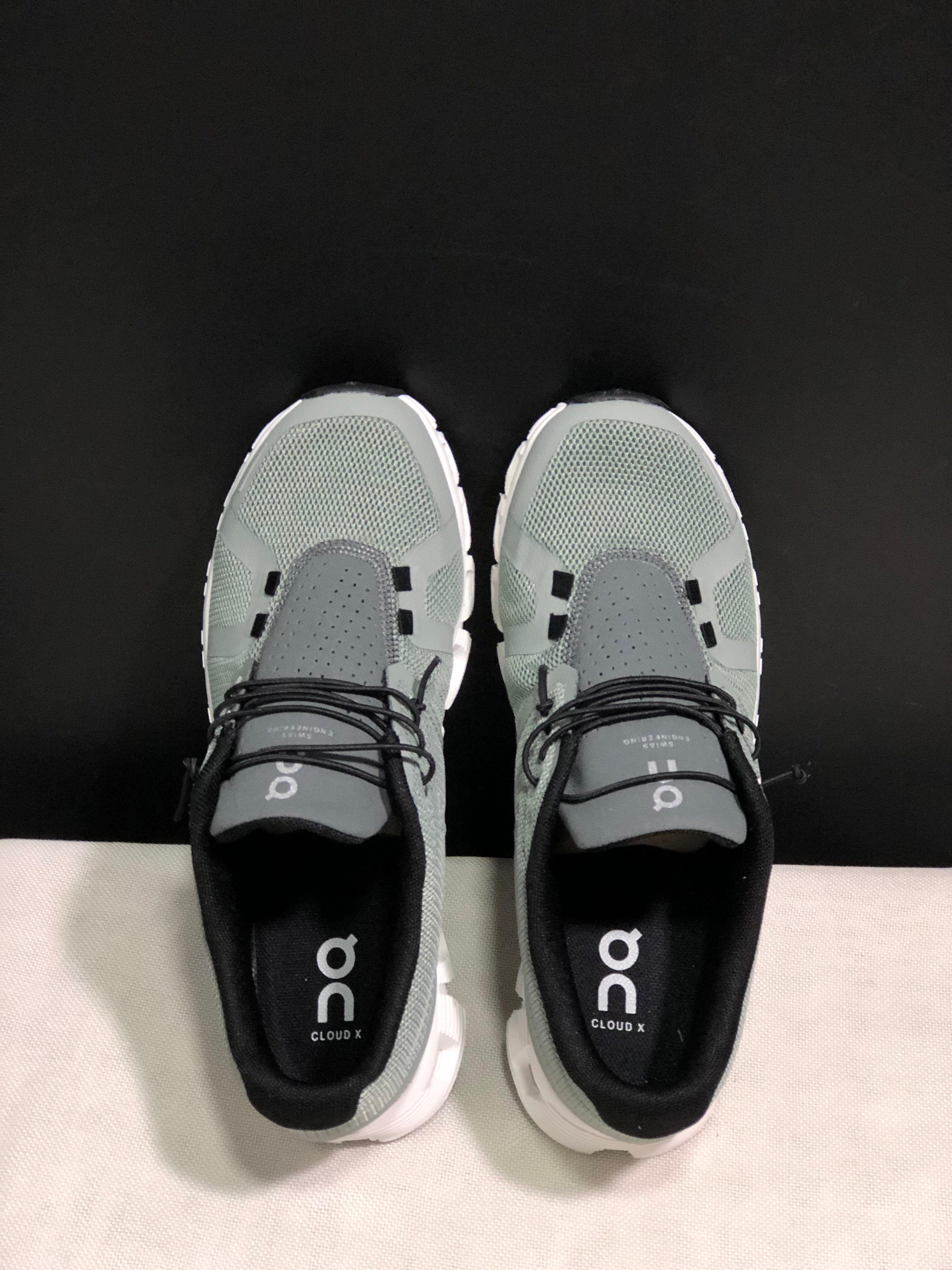 On Running Cloud 5 Lightweight Running Shoes Glacial Ash