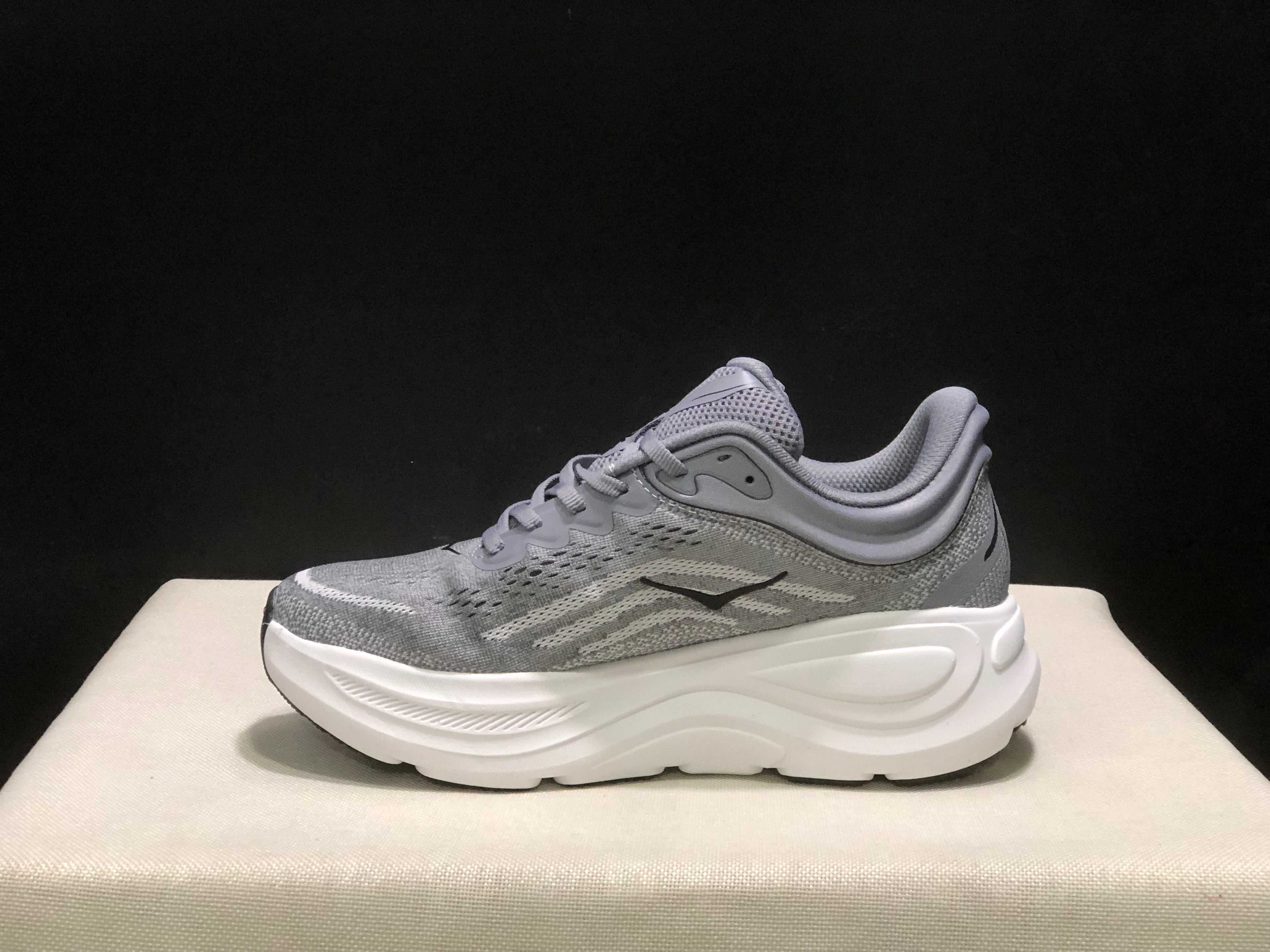 Hoka One One Bondi 9 Comfortable Low-top Running Shoes Sneakers Gray