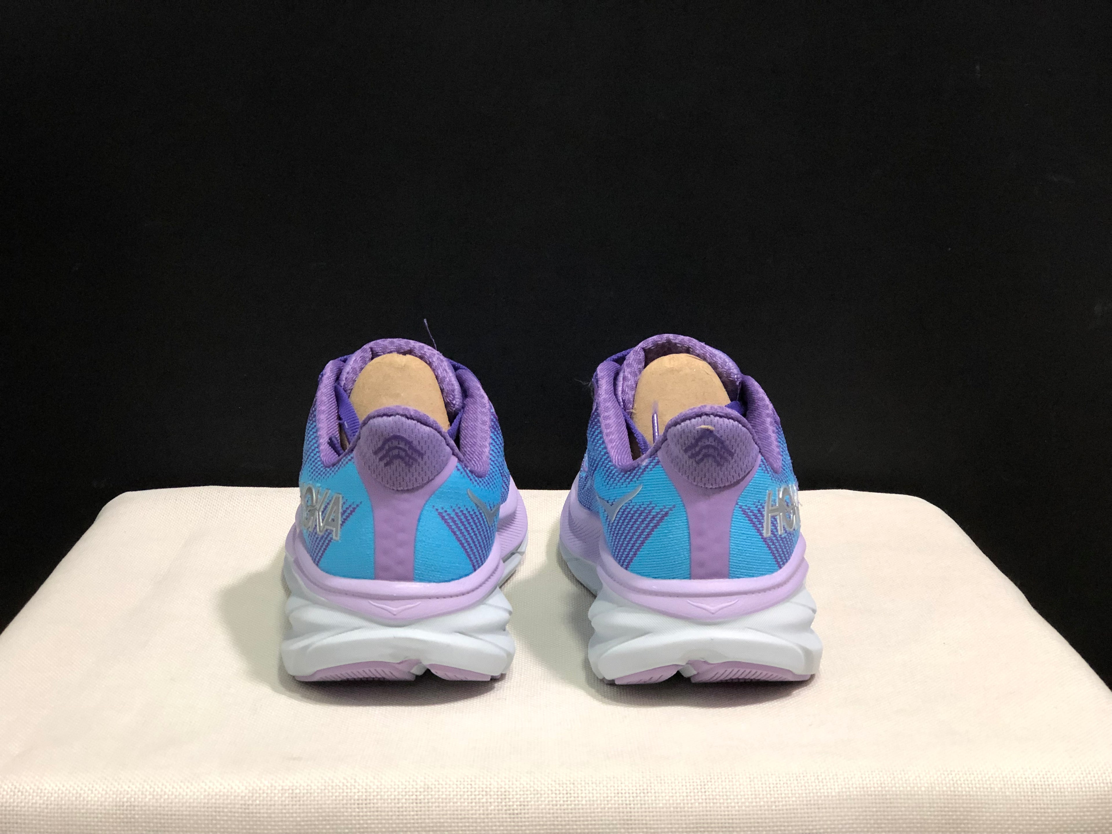 Hoka One One Clifton 9 Running Shoes Athletic Shoes Sneakers Light Purple