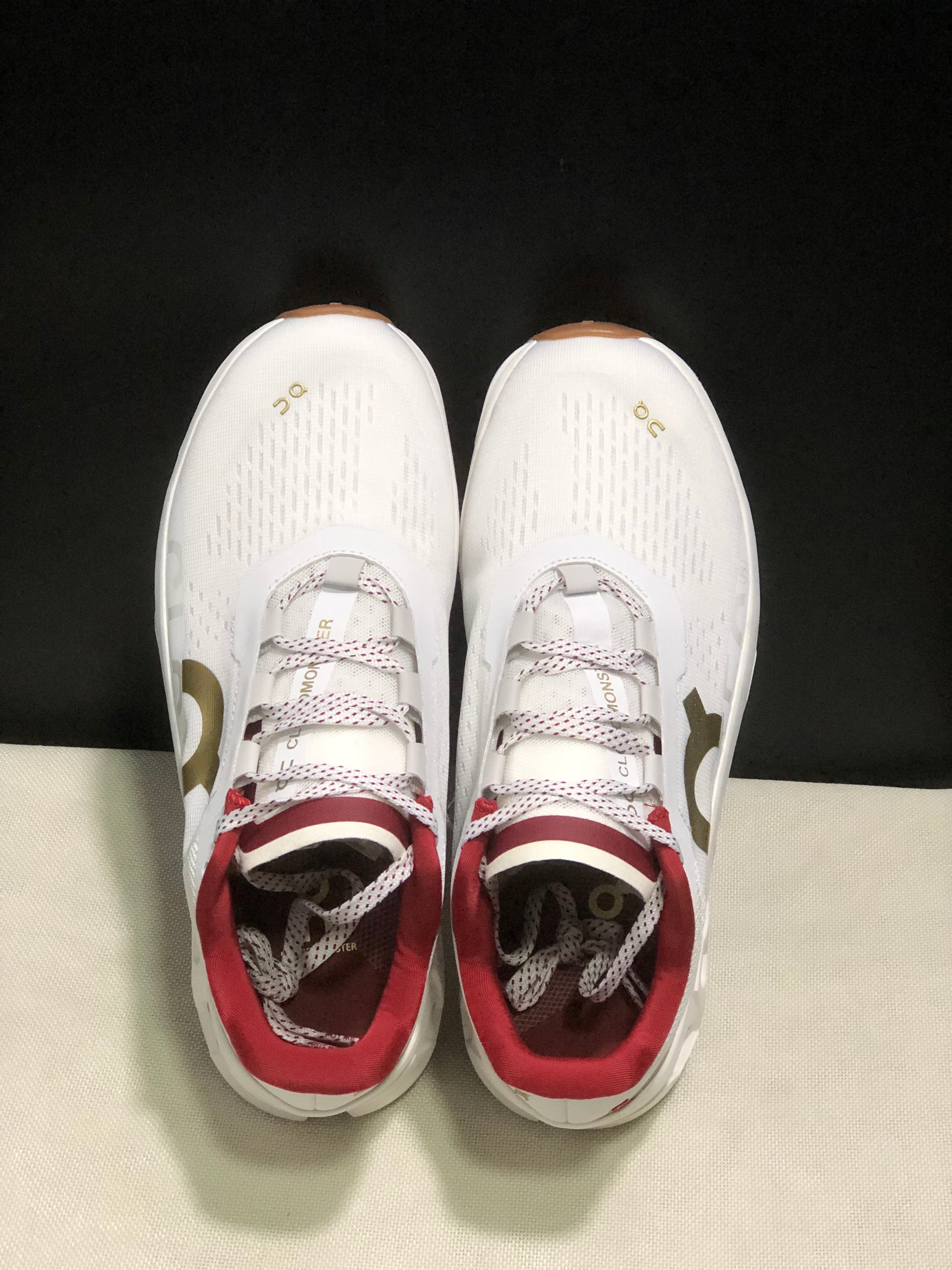 On Running Cloudmonster Anti-Slip Running Shoes Limited Edition For The Year Of The Snake White/Red