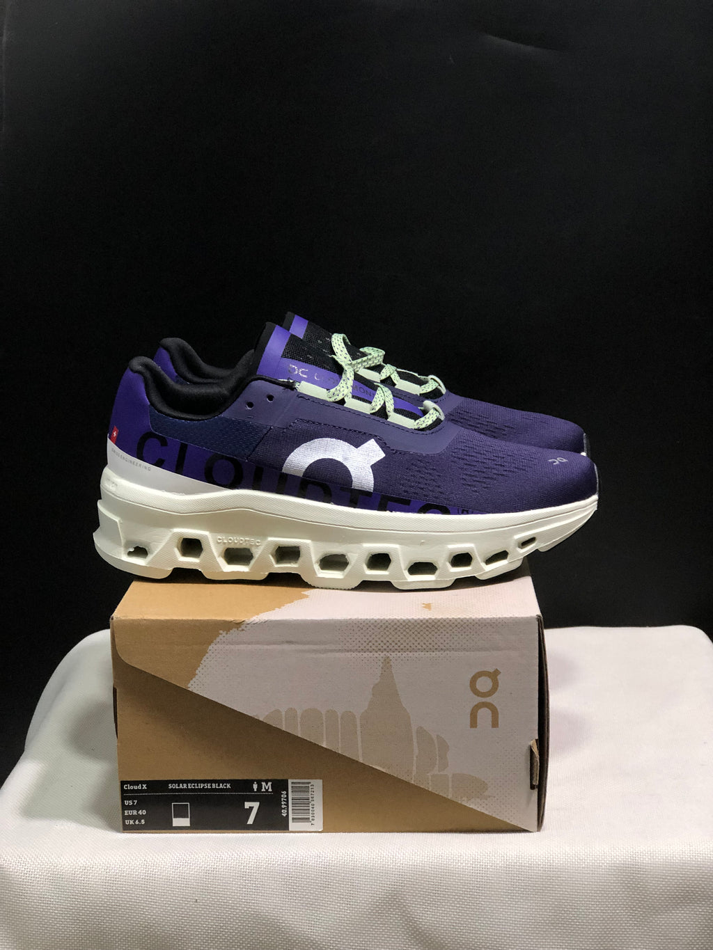 On Running Cloudmonster Anti-Slip Running Shoes Dark Purple/Ivory