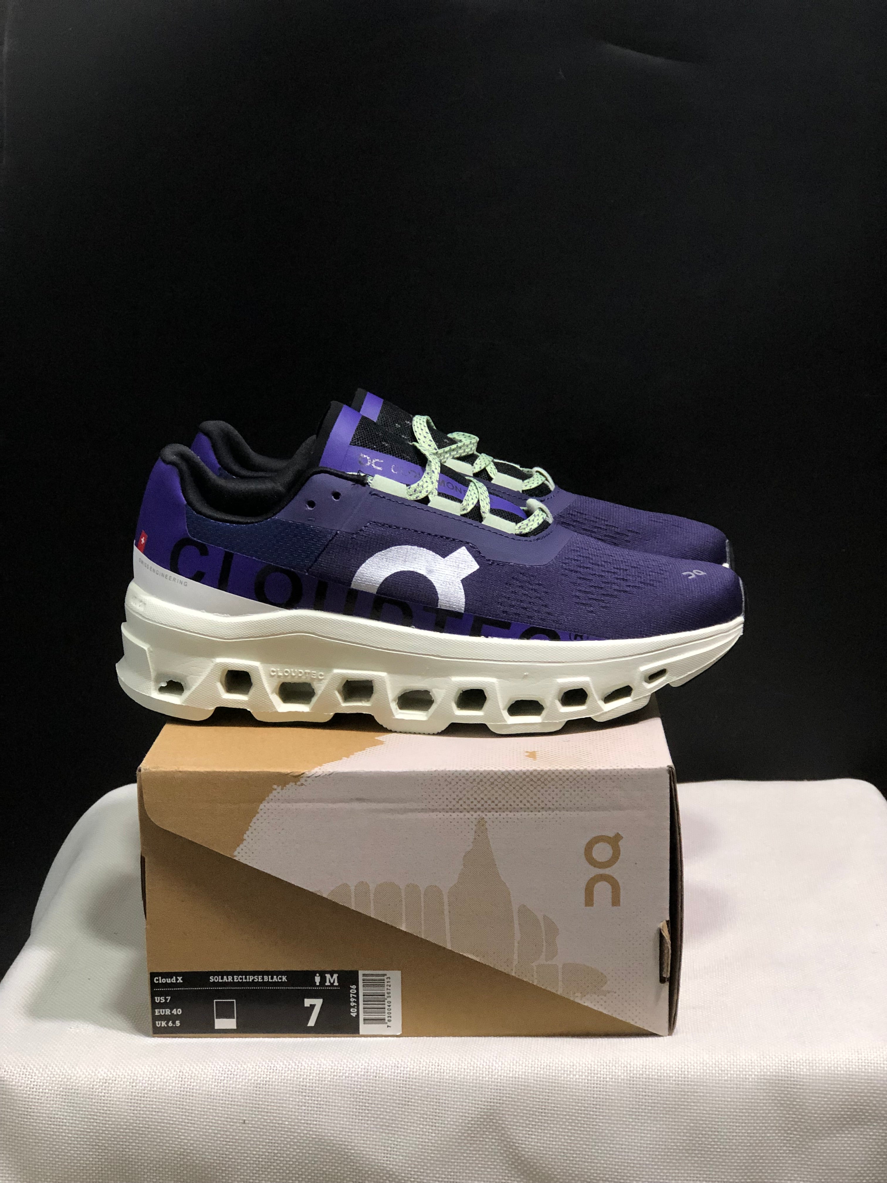 On Running Cloudmonster Anti-Slip Running Shoes Dark Purple/Ivory
