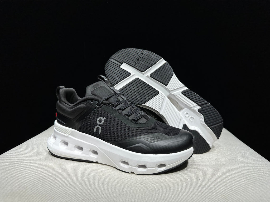 On Running Cloudnova X Comfortable Anti-Slip Running Shoes Black/White