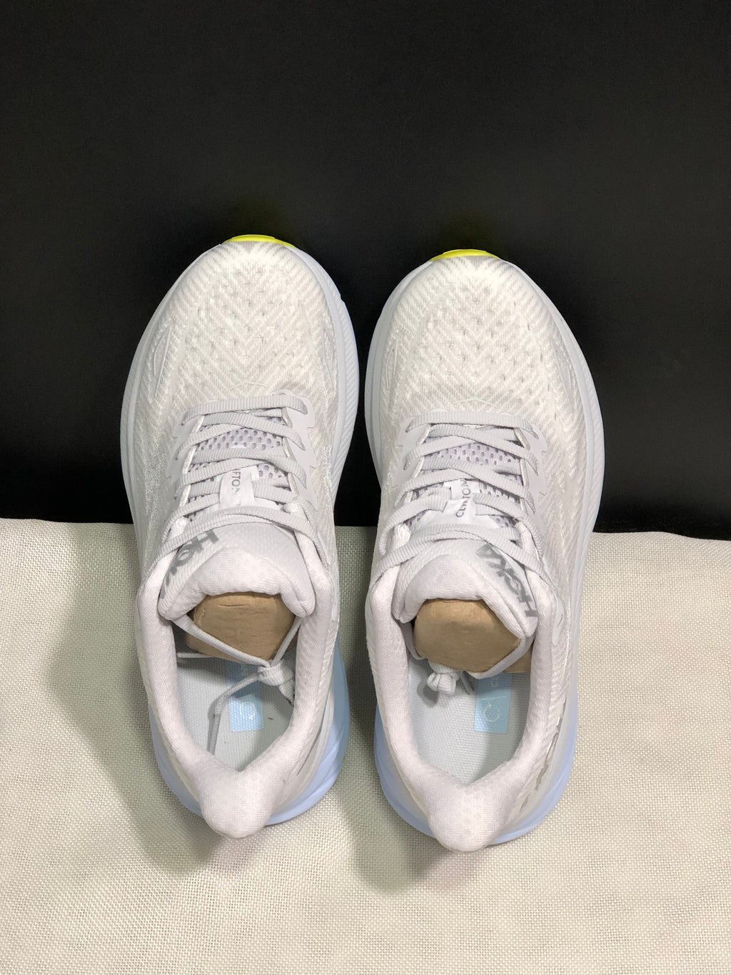 Hoka One One Clifton 9 Running Shoes Athletic Shoes Sneakers White
