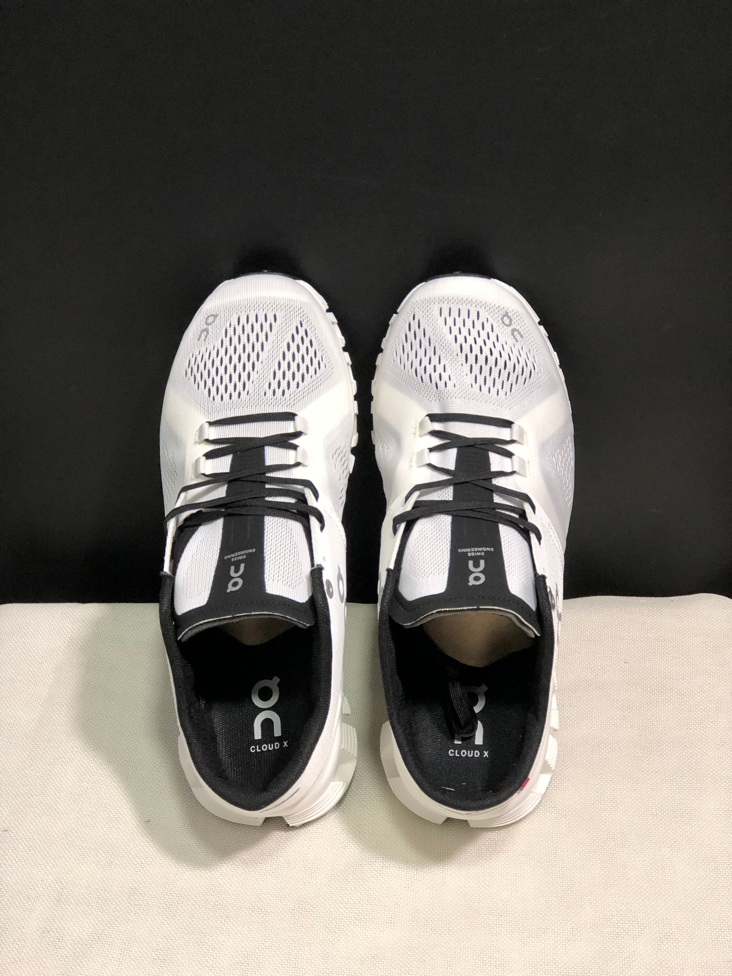 On Running Cloud X Lightweight Running Shoes White/Asphalt