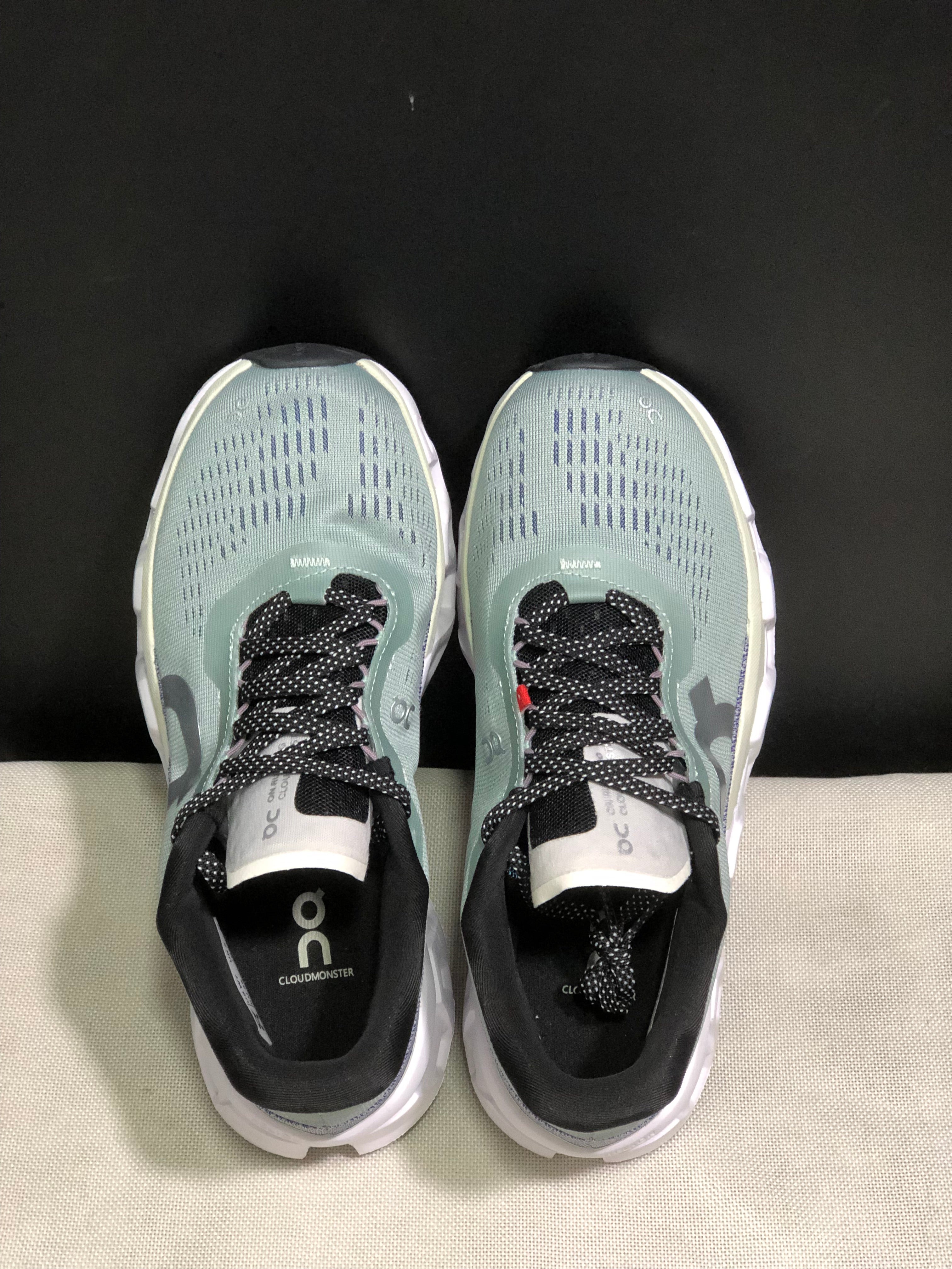On Running Cloudmonster 2 Shock-Absorbing And Breathable Running Shoes Mineral/Aloe