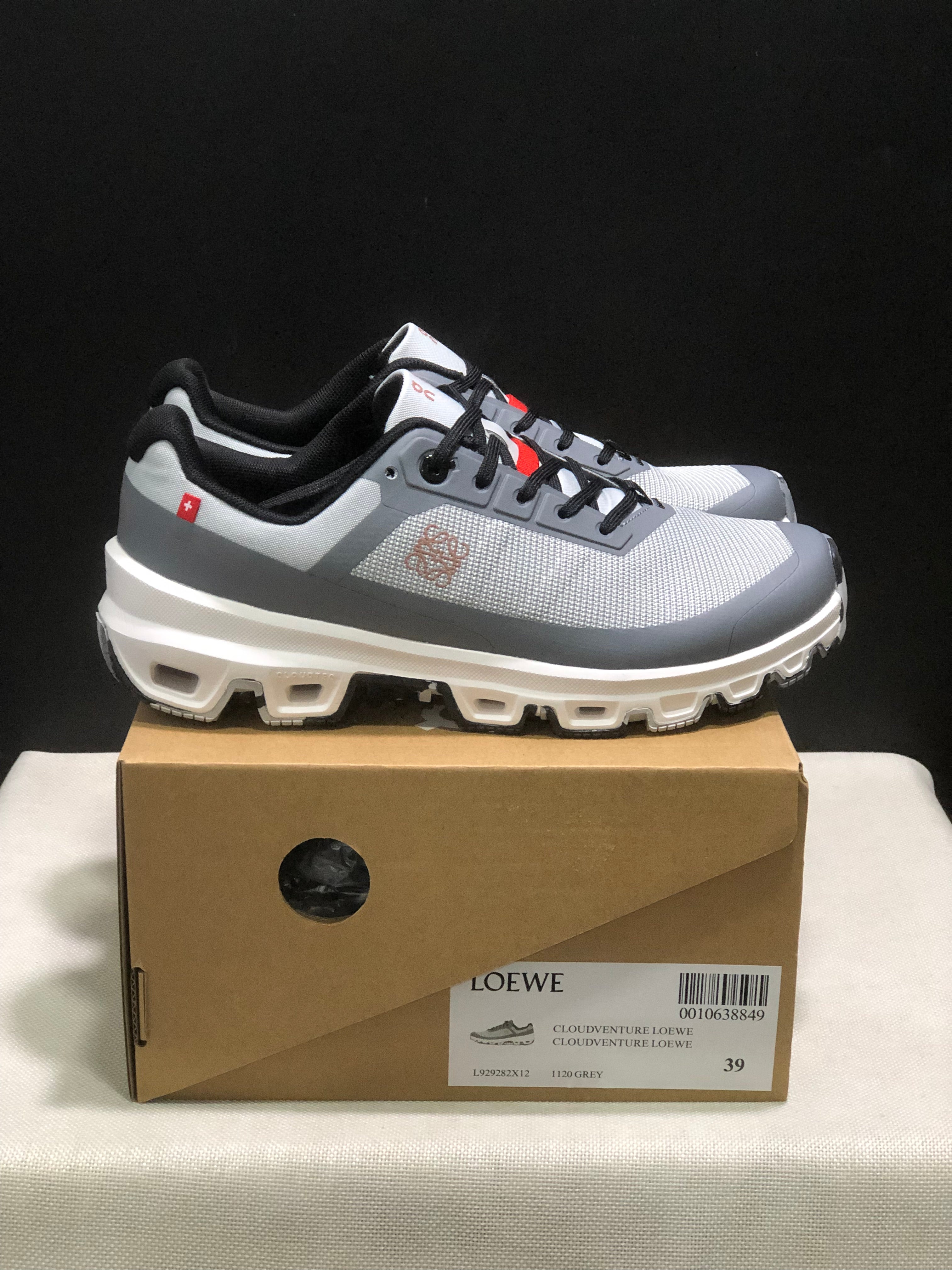 LOEWE x On Running Cloudventrure Fashion Sports Shoes Collaboration Edition Grey