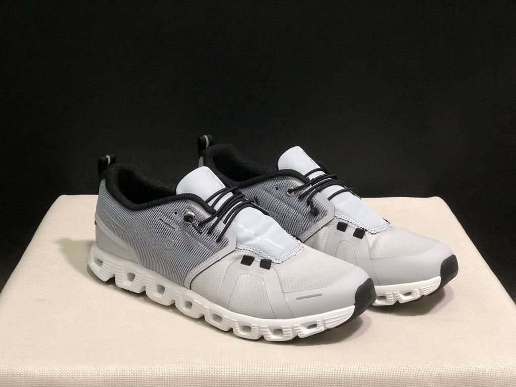 On Running Cloud 5 Lightweight Running Shoes Grey