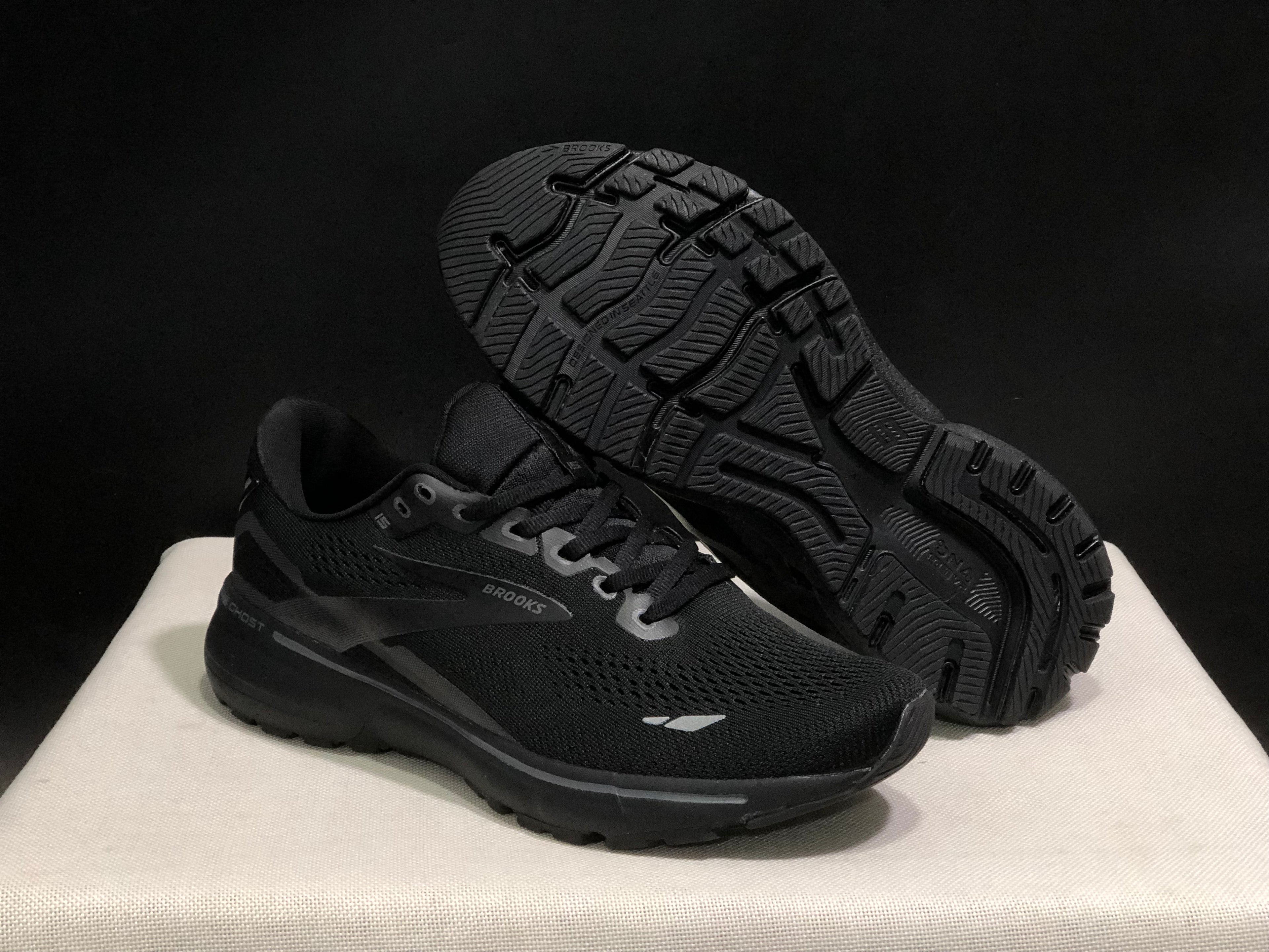 Brooks Ghost 15 Shock-absorbing Wear-resistant Low-top Running Shoes Black