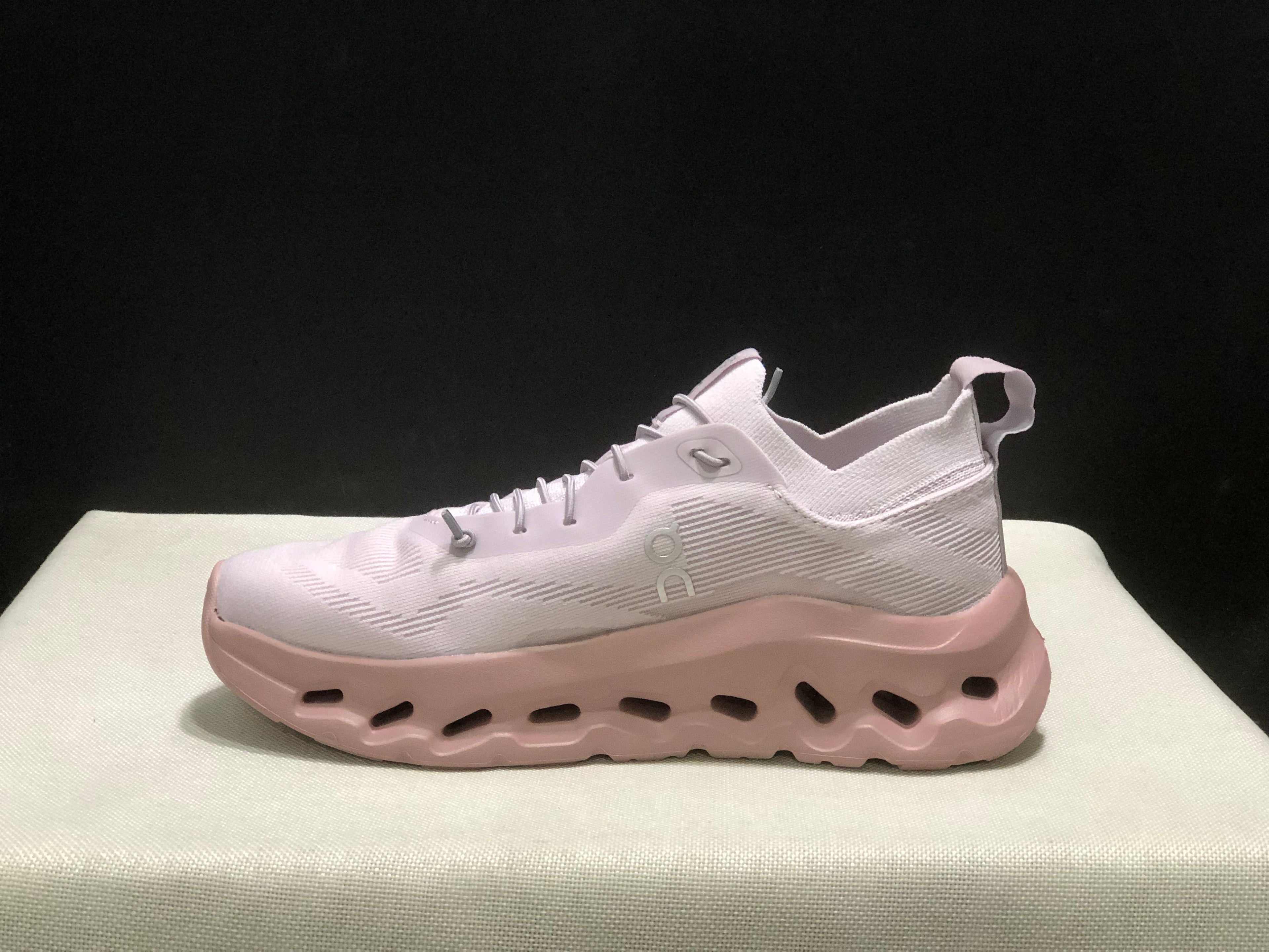 On Running Cloudtilt Casual Life Shoes Light Purple/Pink