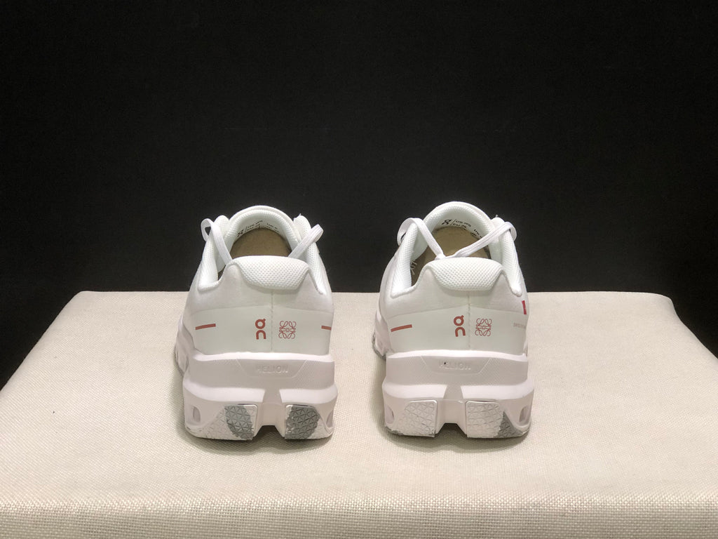 LOEWE x On Running Cloudventrure Fashion Sports Shoes Collaboration Edition White