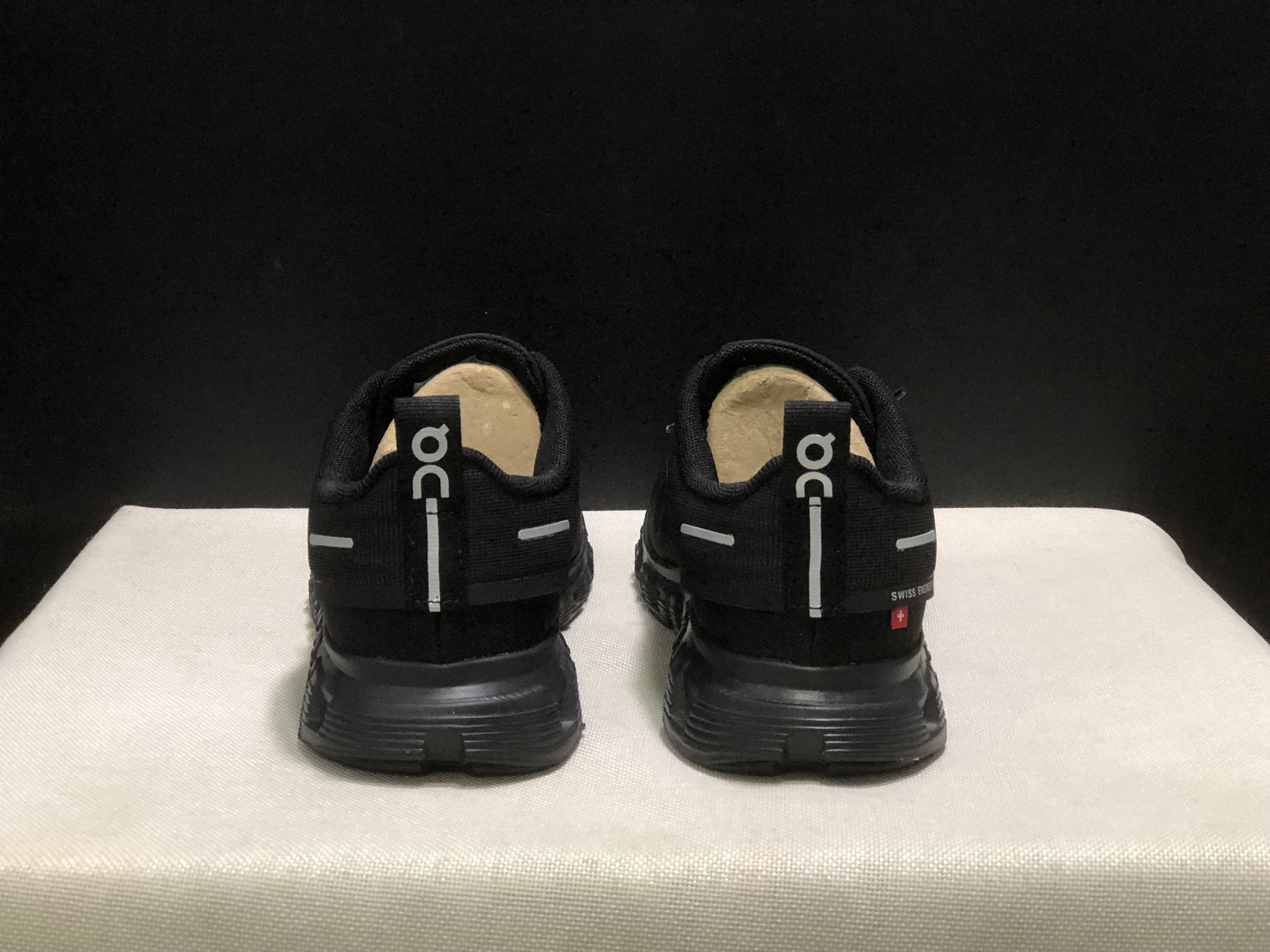 On Running Cloud 6 Life Casual Shoes Black