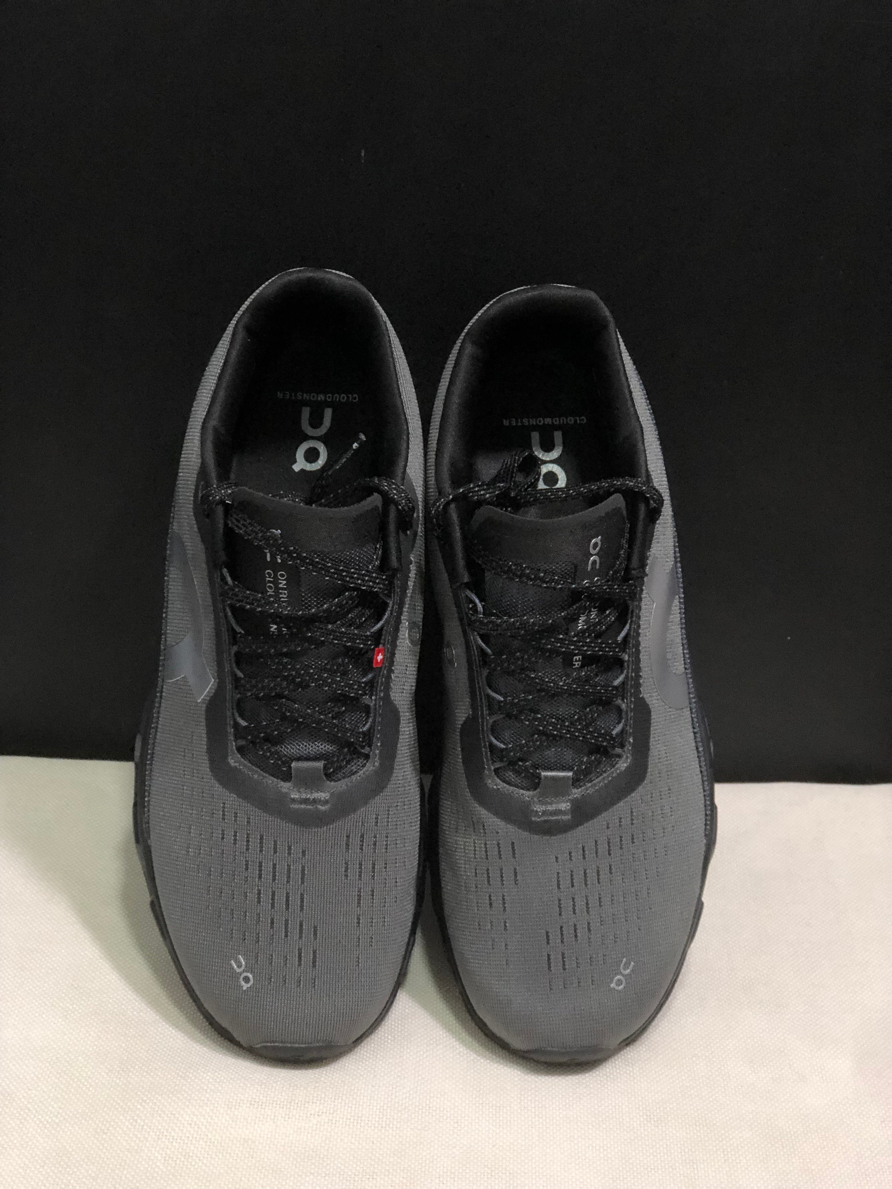 On Running Cloudmonster 2 Shock-Absorbing And Breathable Running Shoes Dark Grey/Black
