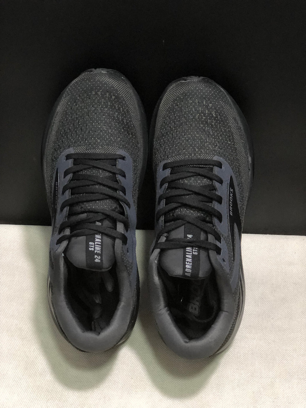 Brooks Adrenaline GTS 24 Casual Running Shoes Black/Black/Ebony