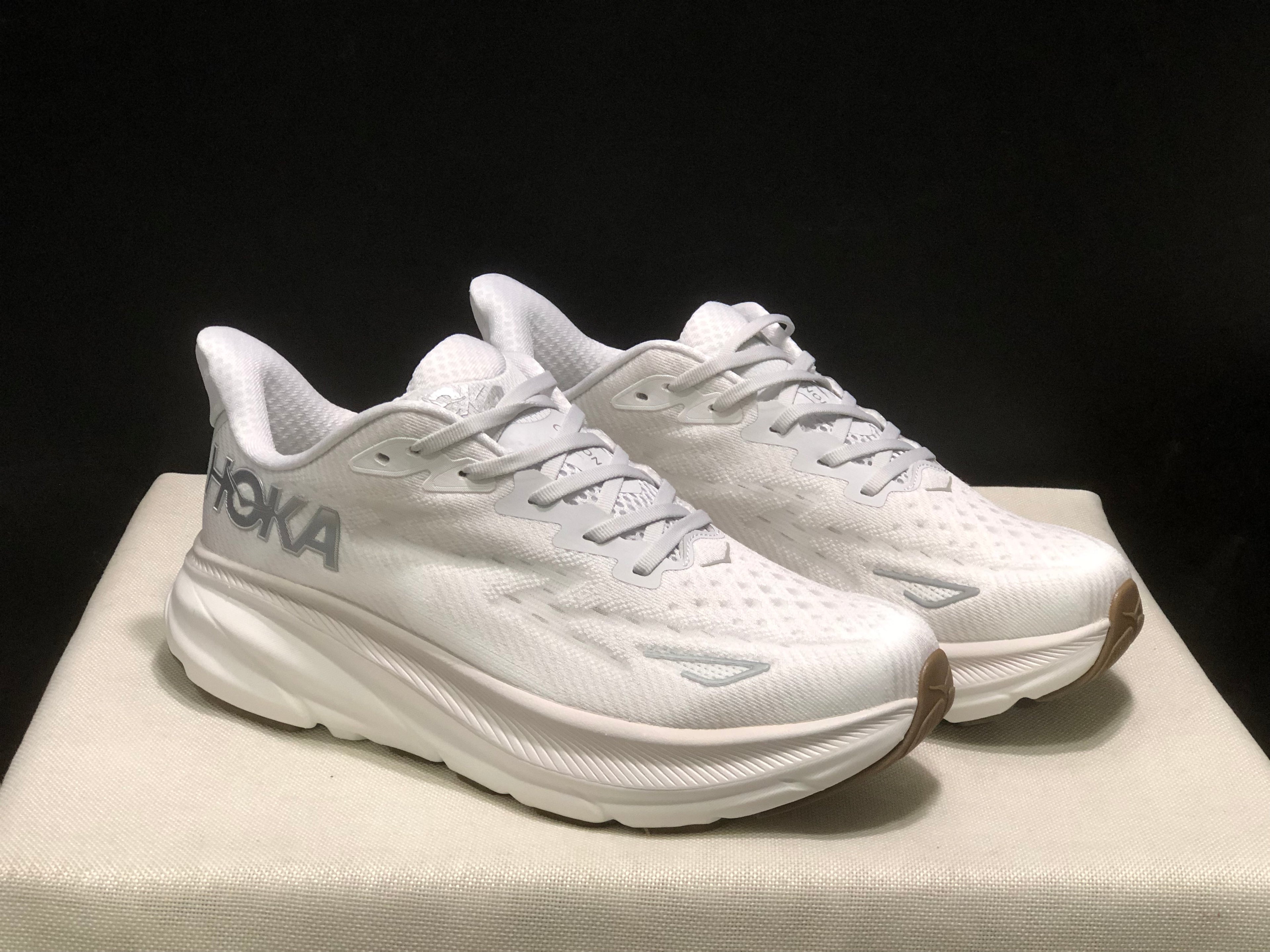 Hoka One One Clifton 9 Running Shoes White Athletic Shoes Sneakers